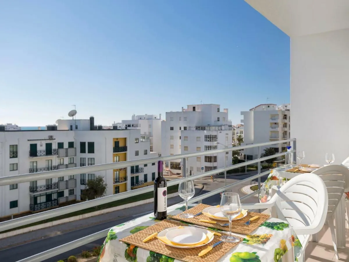 Apartment Madeleine T2 By Interhome Armacao de Pera